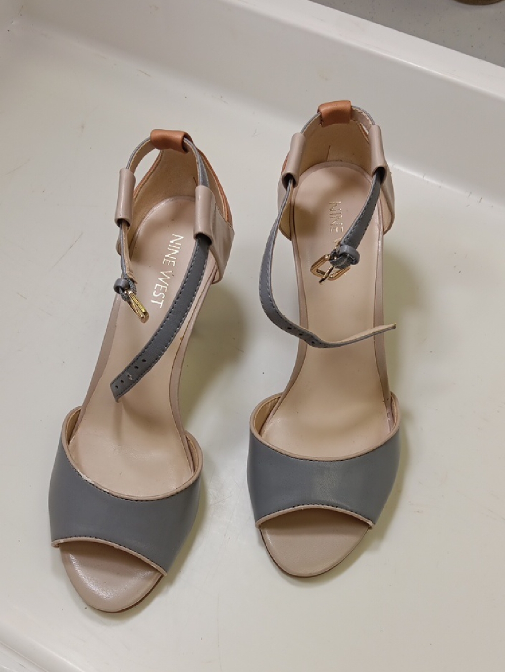 Nine West Grey and Nude Ankle-Strap Open-Toe Heels 6 1/2